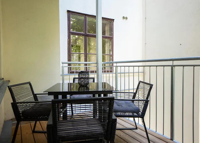 42 M2 Bright With A Terrace